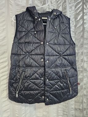 Bernardo Down Primaloft Puffer Reversible Hooded Diamond Quilted Vest